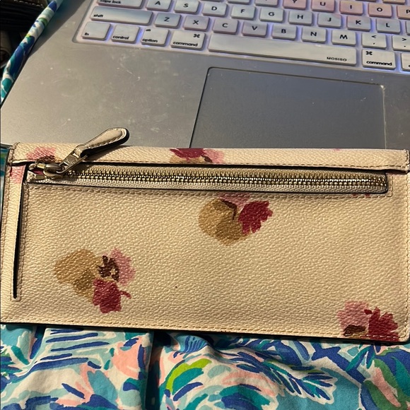 Coach Cream and Pink Floral Wallet - Picture 2 of 5